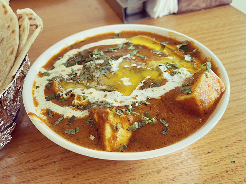 ホテル併設レストランで食べたデリーのインド料理 パニールカダイ