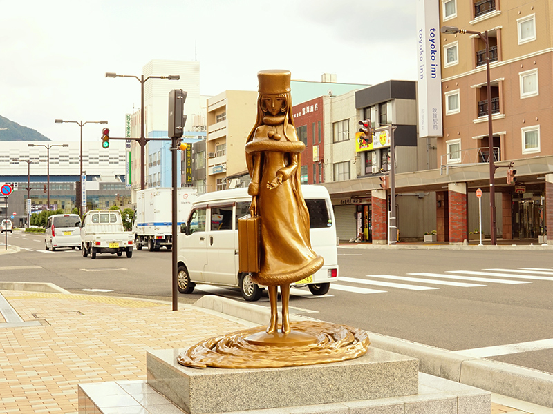 敦賀市 メーテルの銅像 観光名所